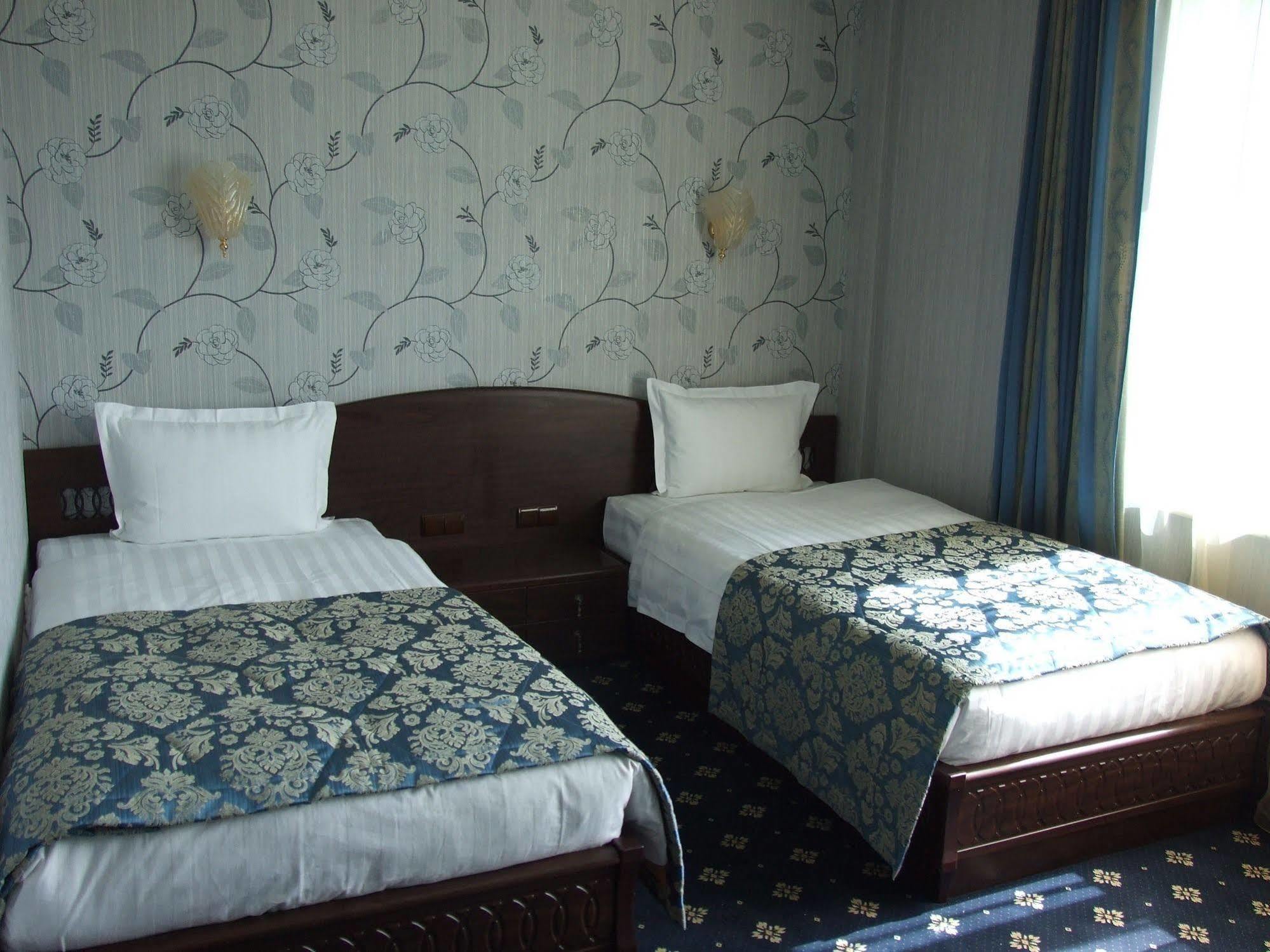 Royal Palace Hotel Almatý Habitación foto